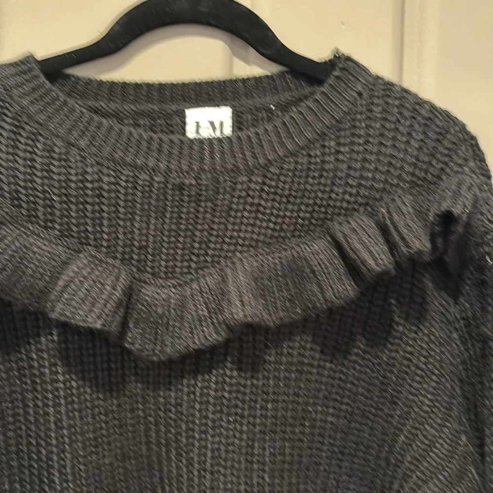 Hilary MacMillan Black Ruffle Sweater Size S - Picture 3 of 8